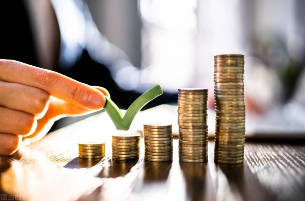 邑泊資金管理系統是一種功能強大的工具，設計用于集中、監控和管理企業的資金流。